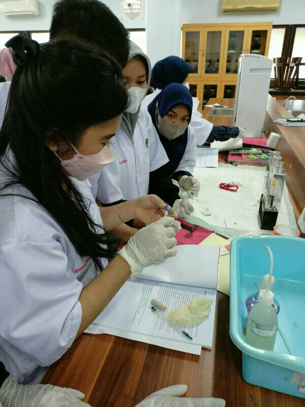 Aswar, S.Kep.,Ns.,M.KM